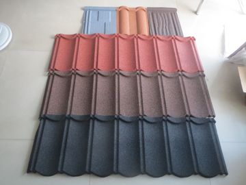 Mattonelle di tetto d'acciaio galvanizzate preverniciate 1340*420mm rivestite di pietra del metallo