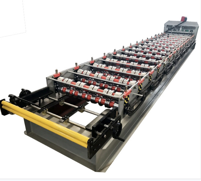 Rotolo coprente ondulato dello strato del ferro 0.8mm che forma il taglio idraulico della macchina