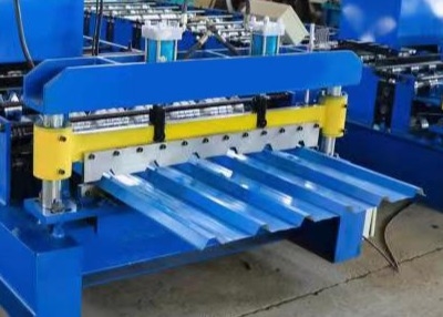 6 mattonelle di tetto ondulate di alluminio delle costole 0.5mm che rendono a macchina capacità elevata