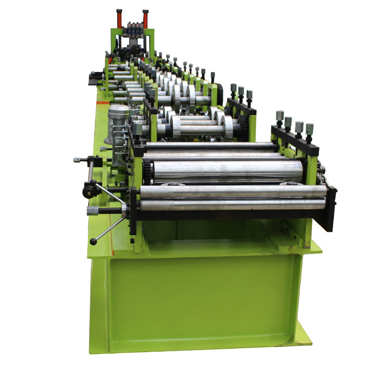 Rotolo completamente automatico del Purlin della CZ che forma macchina per adeguamento 80-300mm di dimensione