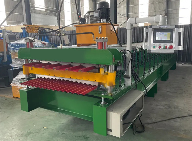 Ibr ed il rotolo ondulato di doppio strato che formano la macchina completamente hanno automatizzato il controllo del Plc