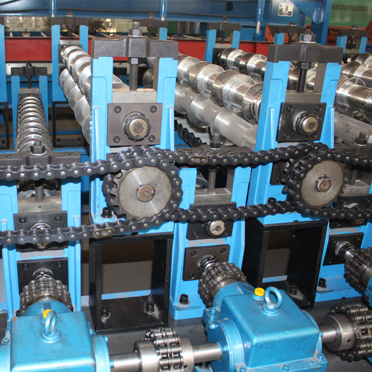 2024 Nuova 380V 60Hz 3Ph doppio strato Roof Roll Forming Machine 840 trapezoidale e 836