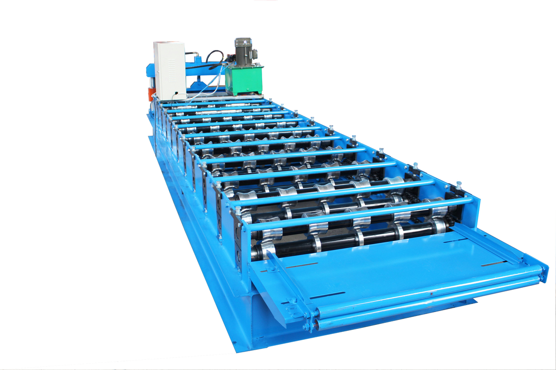 Prezzo di fabbrica 2.5T Mural Panel Roll Forming Machine Taglio idraulico con diametro dell'albero 50mm