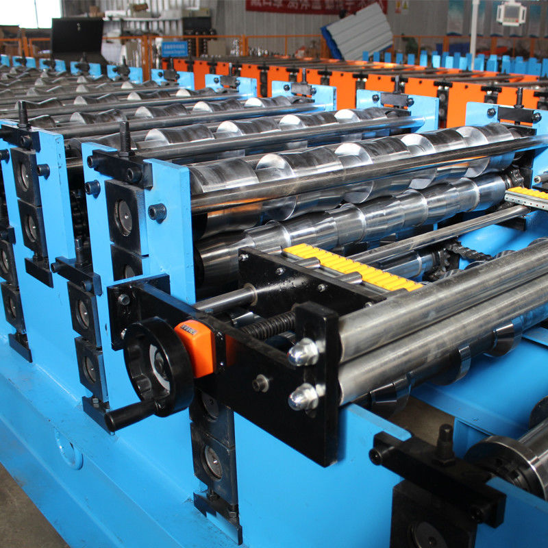 2025 nuovo design Trapezoidale e vetrata doppio strato di tetto di lamiera di tetto piastrelle Roll Forming Machine