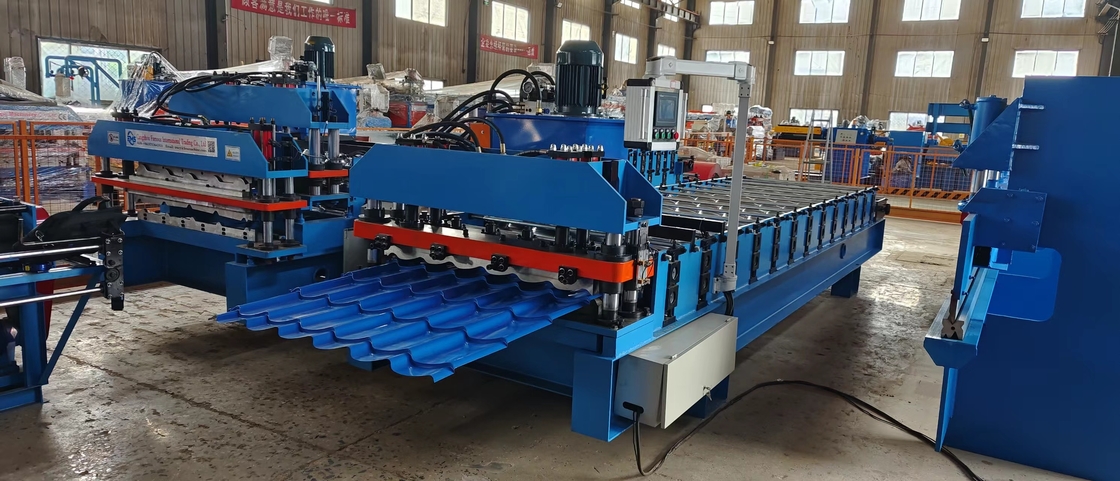 Plc controlla il rotolo del tetto 8-15m/Min che forma macchina per la bobina d'acciaio preverniciata