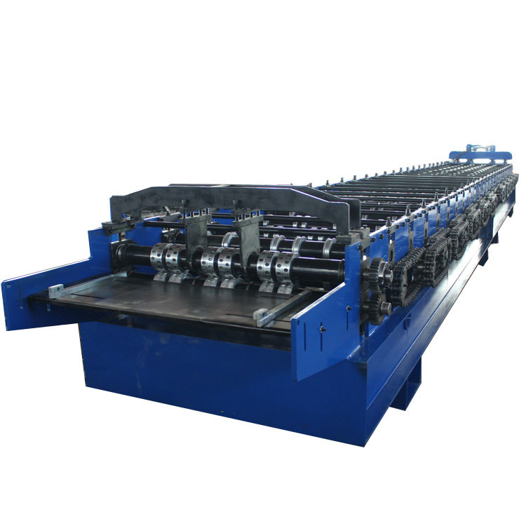 Macchina per la trasformazione di rotoli di 4 t di metallo tensione 380v 50hz 3 fasi diametro dell'albero 50 mm