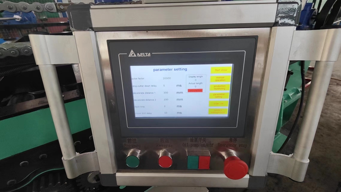 Controllo PLC taglio in lunghezza e levigatore di linee di taglio con motore di formazione da 4 kW 0,3-4 mm