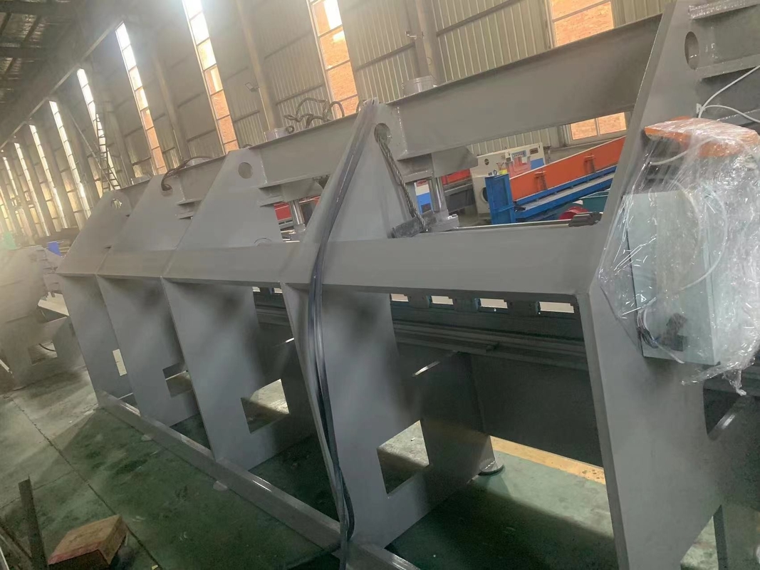 3KW Powered Hydraulic Bender Specializzato in macchina di piegatura per 1.5mm di acciaio leggero