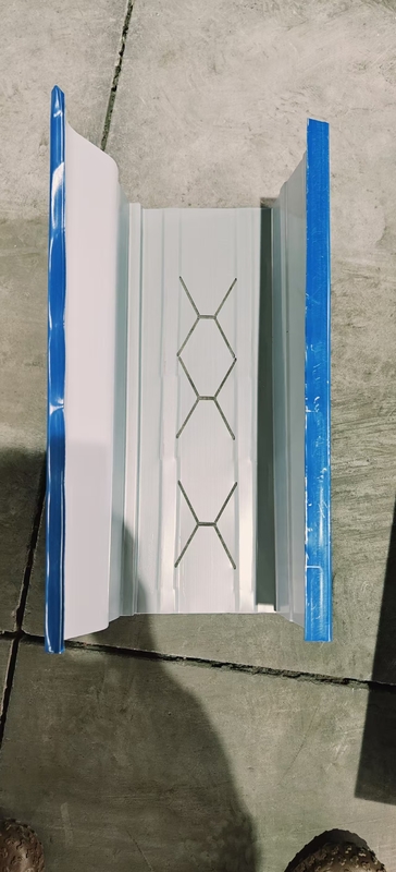 K-style senza cuciture metallo pioggia canale Ogee canale macchina di formazione di rotoli per case residenziali