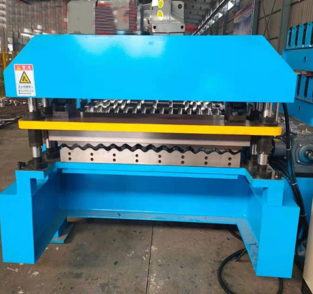 7/8'' Fabricazione di fogli di copertura Produrre pannelli ondulati Roof Roll Forming Machine