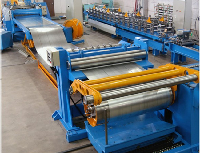 Linea di produzione di taglio ad alta velocità per la produzione di acciaio