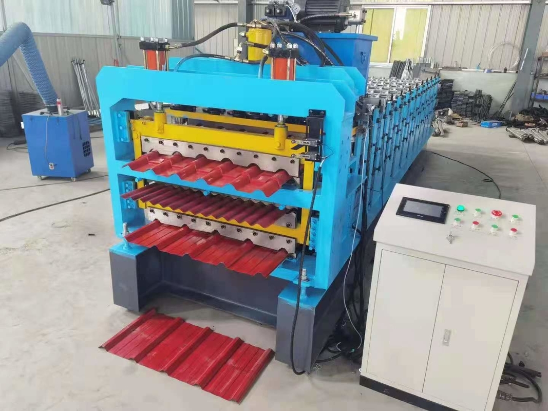 Rotolo d'acciaio di colore ondulato di tre strati che forma macchina in pieno automatica