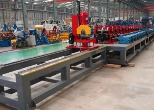 Rotolo di sostegno solare di industria che forma macchina ad alta velocità 25m/min completamente automatico