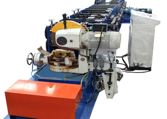 Incanalamento quadrato giù il rotolo del tubo che forma macchina in pieno automatica