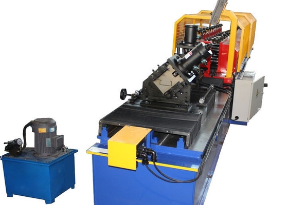 10-15m/min Velocità C Canale Roll Forming Machine con potenza di 5,5kw