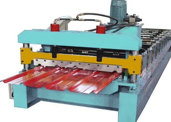 Precisione di taglio idraulico Roof Roll Forming Machine con sistema di controllo PLC