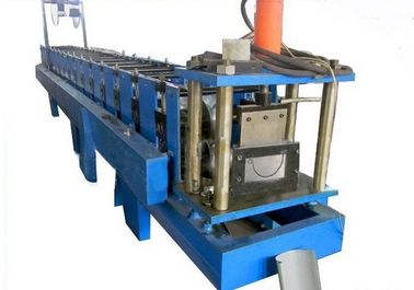 A metà intorno alla grondaia il rotolo che forma la macchina 23 dispone l'alta efficienza 3-6 la m./min