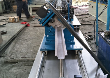 Rotolo d'acciaio del perno del metallo del tetto della macchina a basso rumore del pannello che forma macchina 240V 60HZ