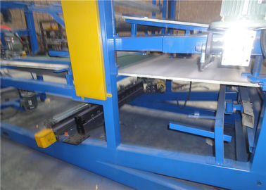 Chilowatt resistente 380V 50Hz del risparmio energetico 32 del macchinario di produzione del pannello a sandwich