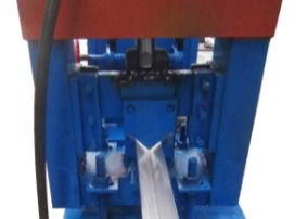 Rotolo d'acciaio del perno dello SpA 0.3mm della struttura del triangolo del soffitto e della parete che forma macchina