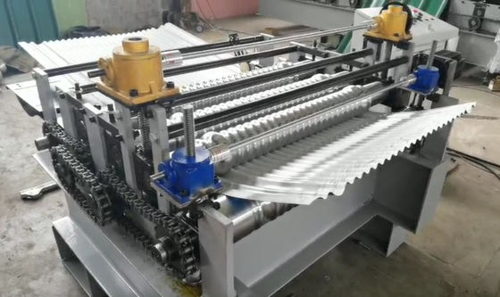 rotolo di piegamento di piegatura automatico del tetto del metallo di 4kw 0.8mm che forma macchina