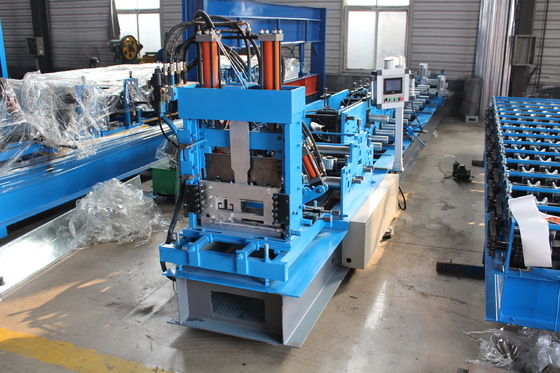 rotolo del Purlin della CZ del galvalume di 3.5mm che forma il tipo automatico completo di dimensione del cambiamento della macchina