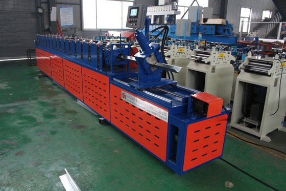 rotolo del bordo del gocciolamento 380v di 1mm che forma alta precisione della macchina