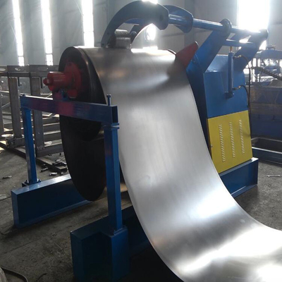 Gamma idraulica della macchina di alta precisione 0.3mm Decoiler da 1 Ton To automatico 25 tonnellate