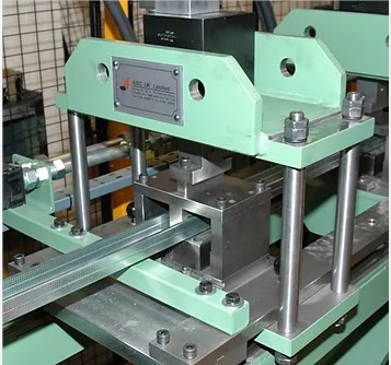 Perno durevole di controllo del Plc e rotolo della pista che forma macchina