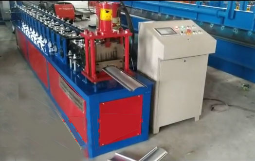 Rotolo della porta del garage di Ppgi di alta precisione che forma macchina automatica