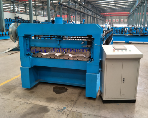 Macchina del bordo 15m/Min Wall Panel Roll Forming del contenitore completamente automatica